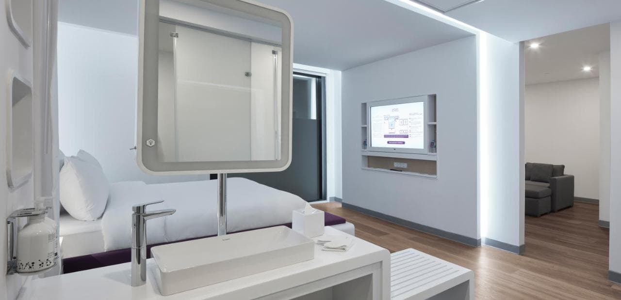 YOTEL Istanbul Airport, City Entrance - immagine 3