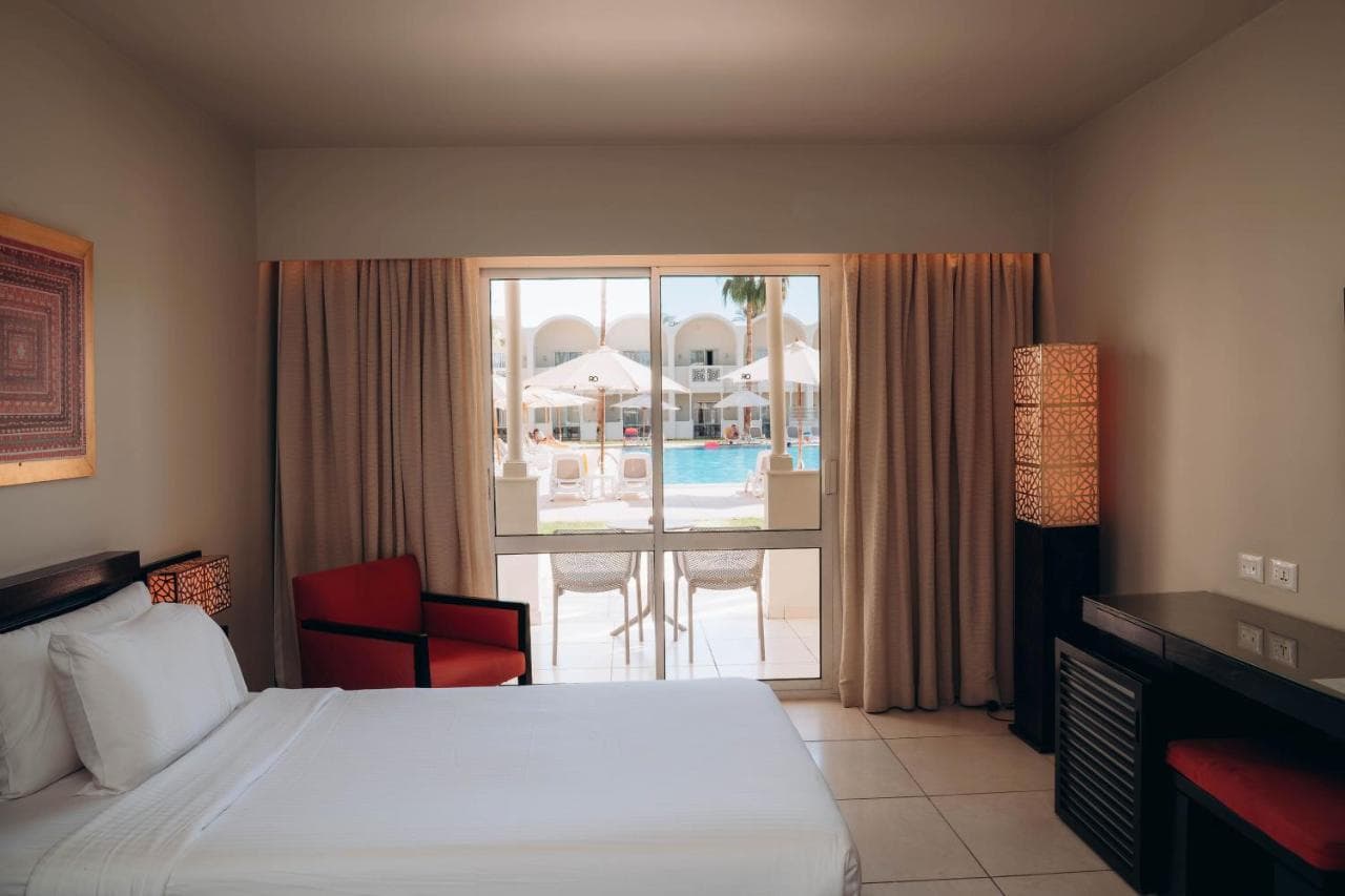 Reef Oasis Beach Aqua Park Resort - image 3