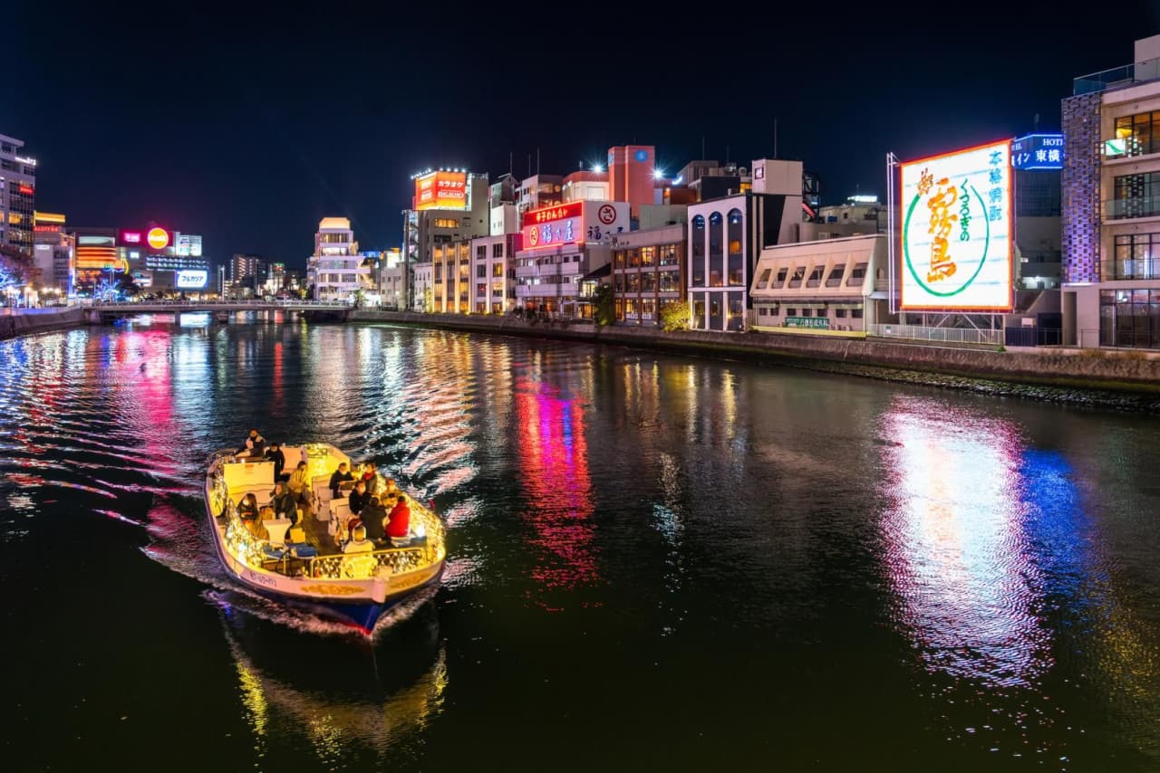 Nakagawa River Cruise in Fukuoka - image 4