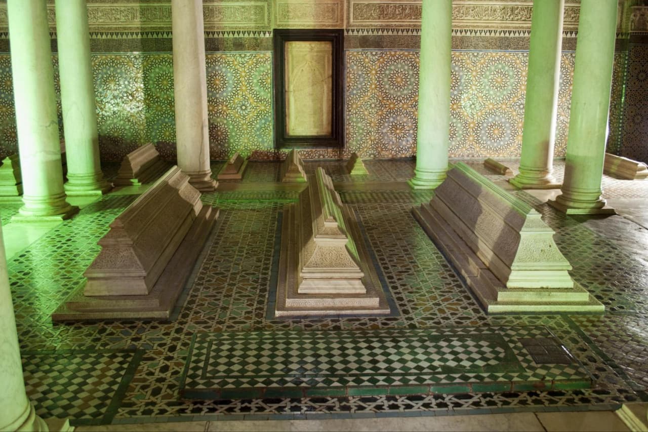 Marrakech Full-Day Tour from Casablanca: Koutoubia Mosque, Menara Gardens, Djemaa El Fna Square - image 5