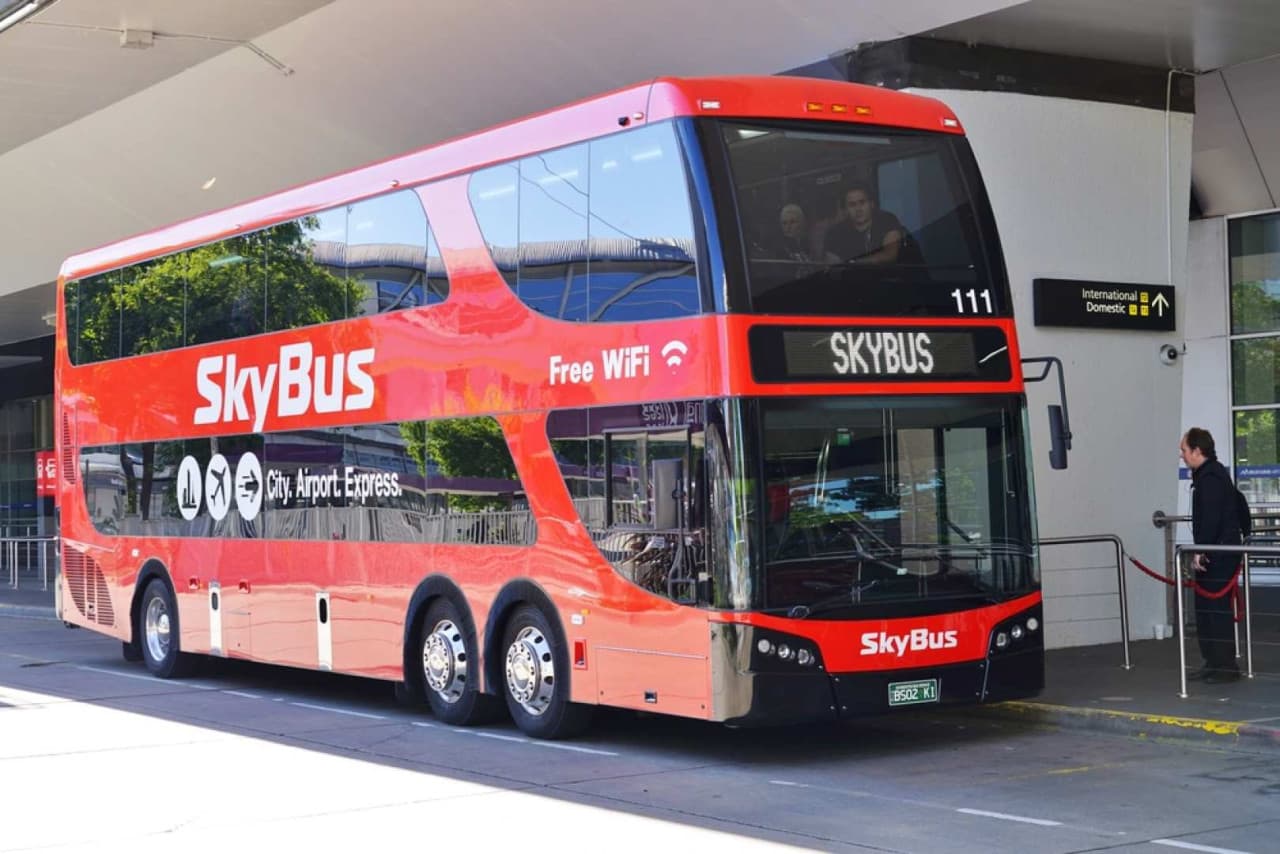 SkyBus Melbourne City Express Airport Transfer - main image