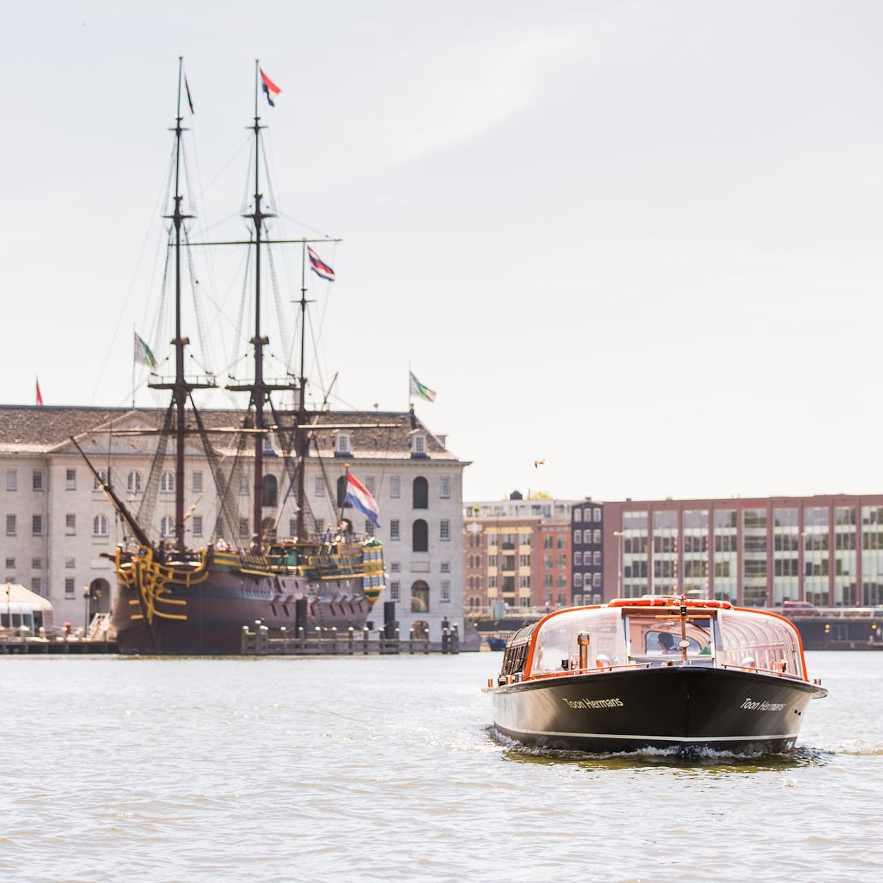 Amsterdam City Centre Canal Cruise Including Audioguide - image 6