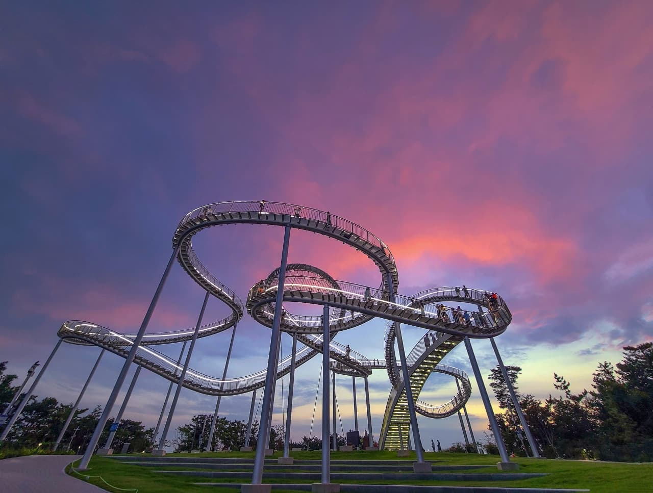 Cheongsong Ice Valley, Pohang Space Walk, and Gyeongju Full-Day Tour from Busan - image 9
