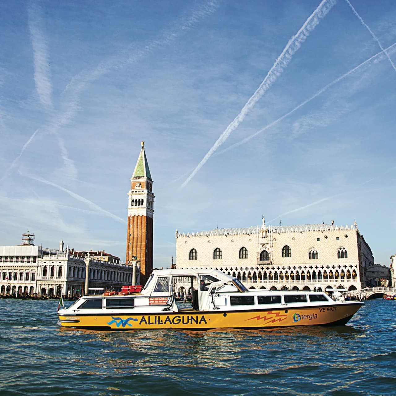 Venice Marco Polo Airport Alilaguna Waterbus Transfers - main image
