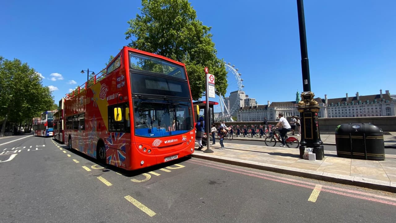 City Sightseeing London Hop-on Hop-off Bus Tour - image 6