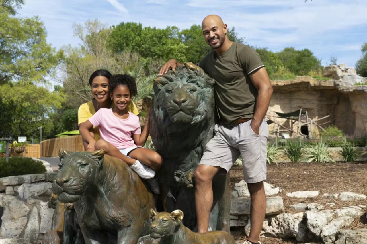 San Antonio Zoo Ticket - image 6