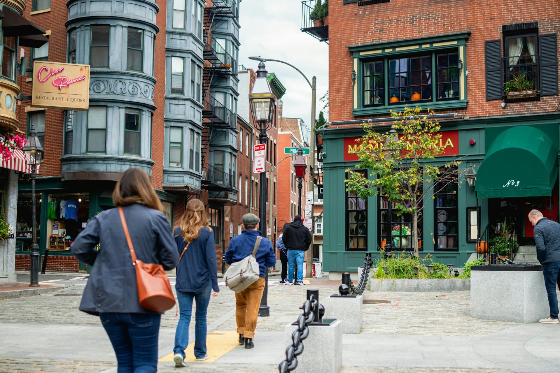 Boston: Freedom Trail History Small Group Walking Tour - image 4