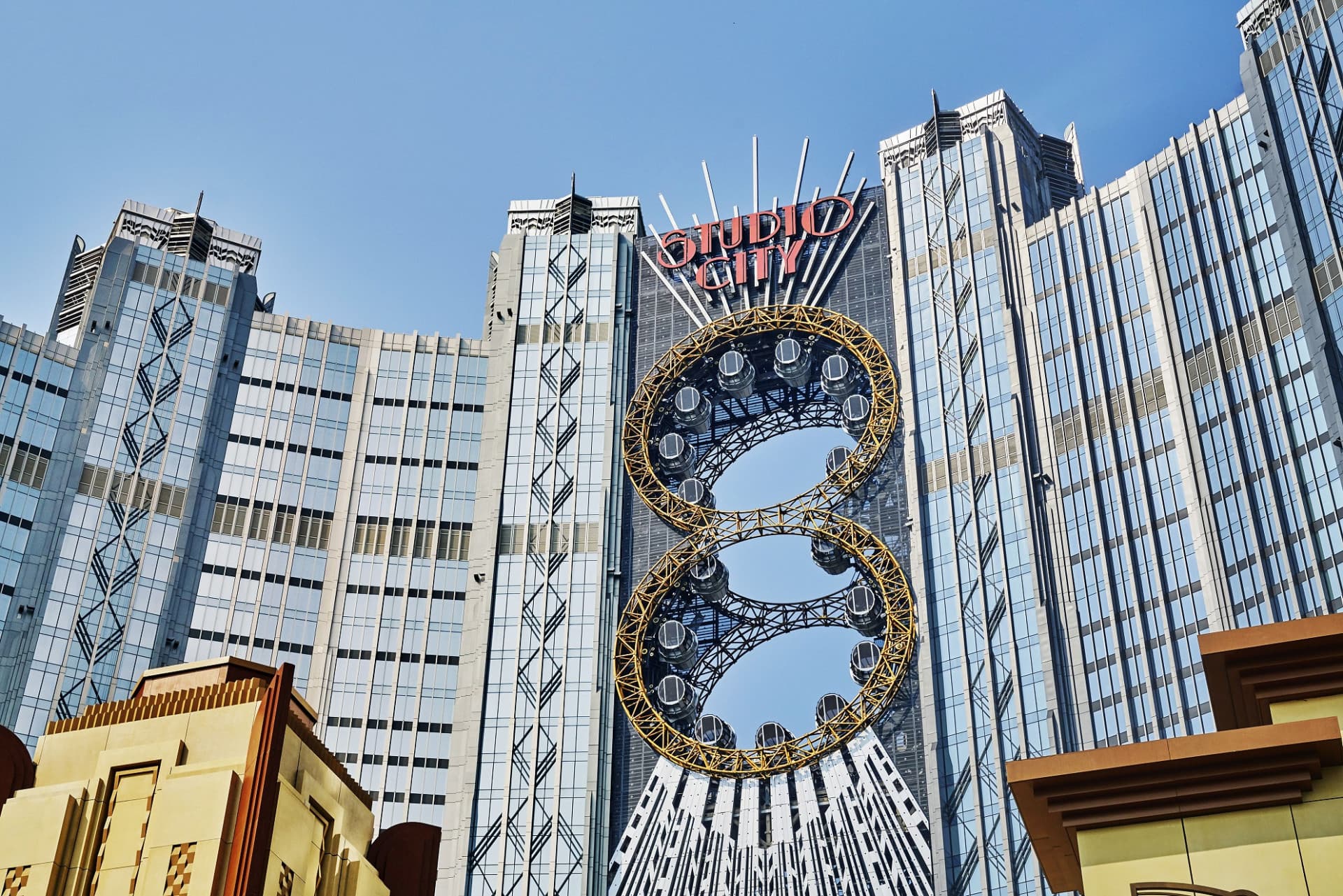 Studio City Macau Golden Reel Ferris Wheel - image 4
