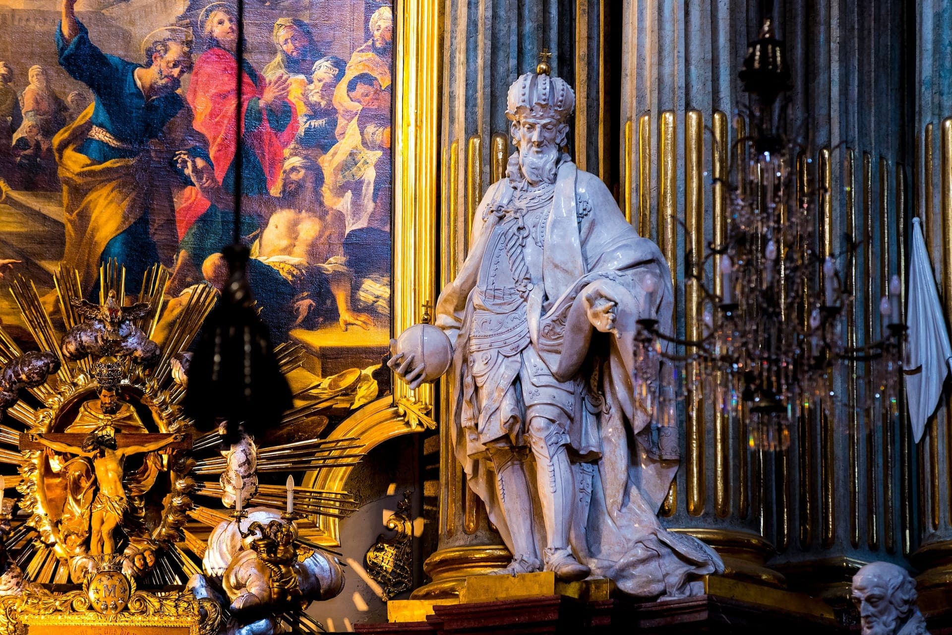 Vienna Old Town, Hofburg Palace Courtyard, and St. Stephen's Cathedral Walking Tour - image 13