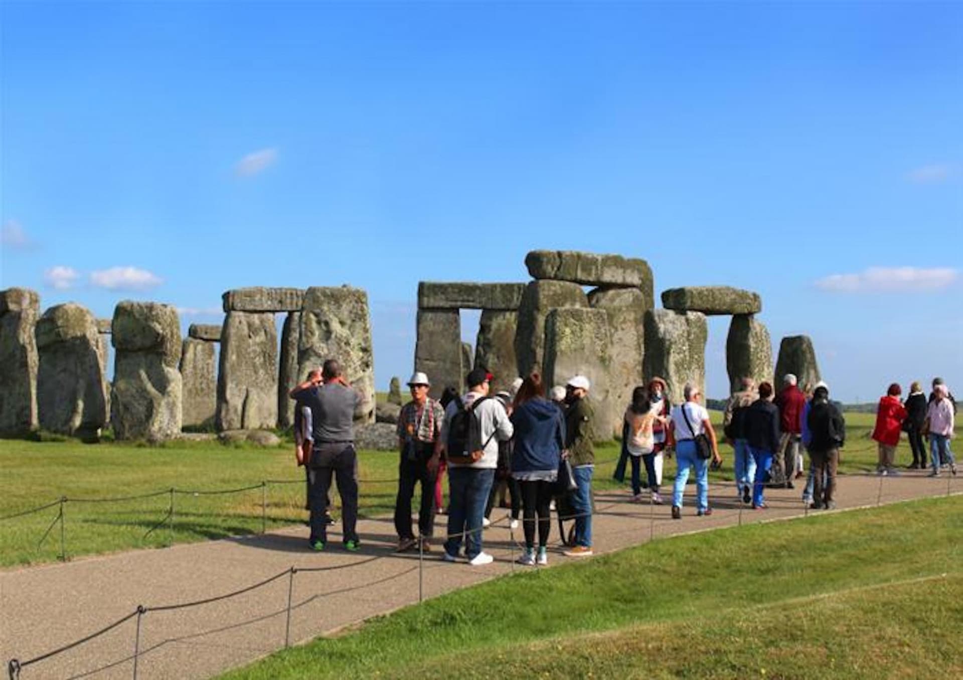 Stonehenge Tour from London - image 4
