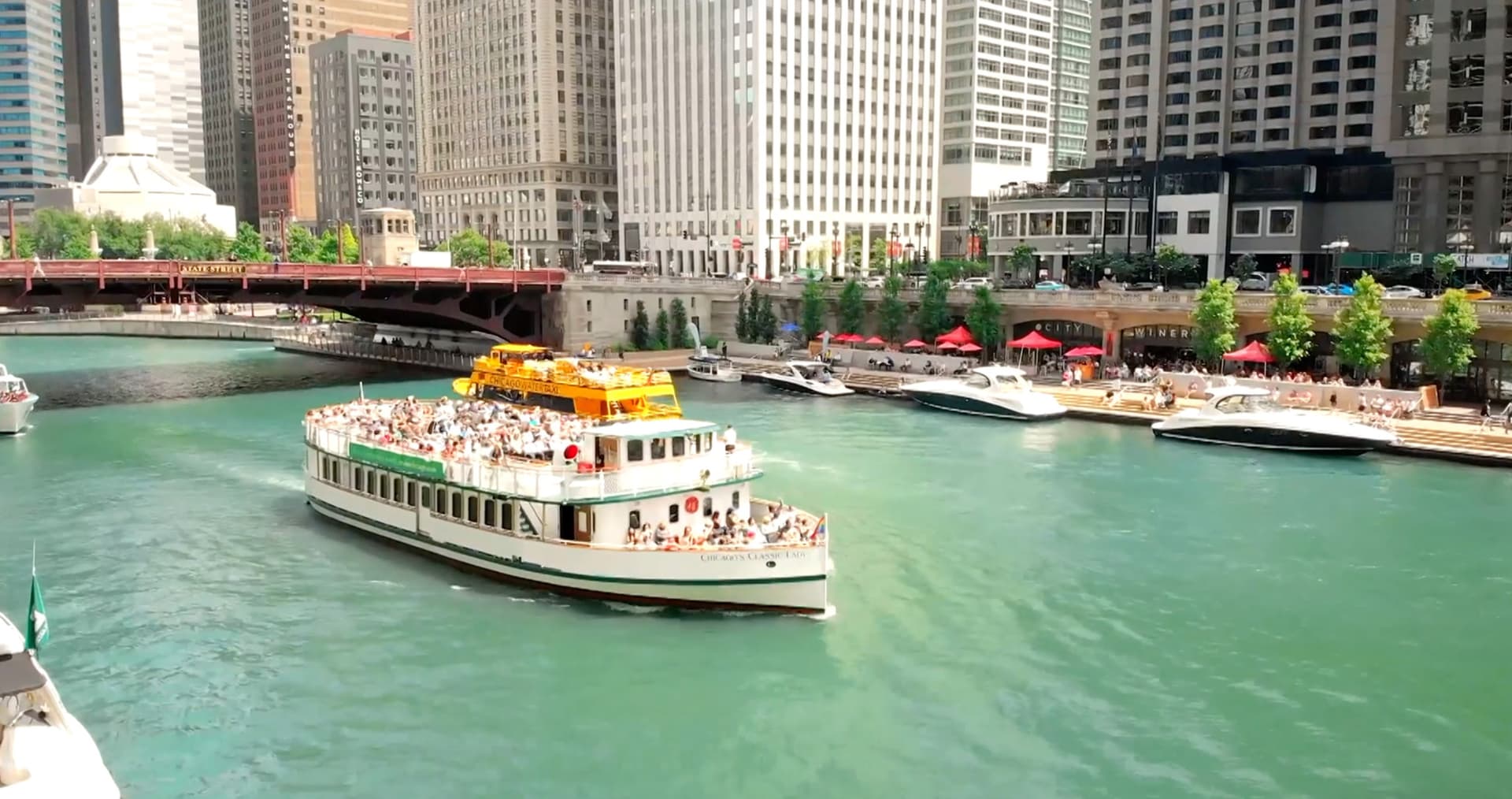 Lake Michigan and Chicago River Cruise Ticket - main image