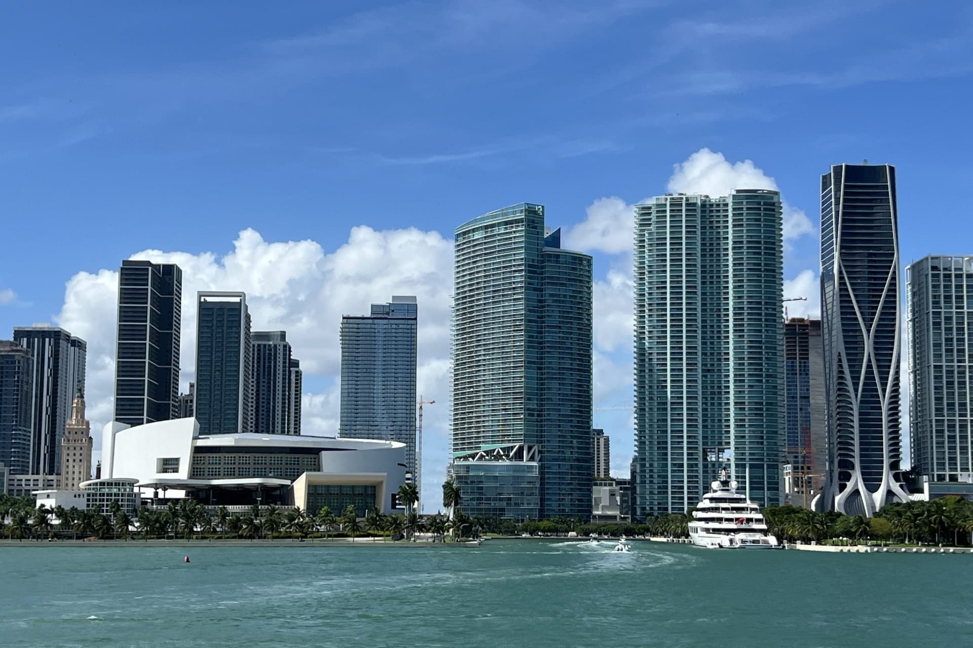 Miami Skyline Cruise of Millionaires’ Homes and Biscayne Bay - image 12