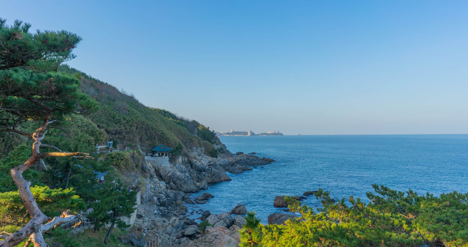 Mount Seorak and Naksansa Temple Tour from Seoul - image 5