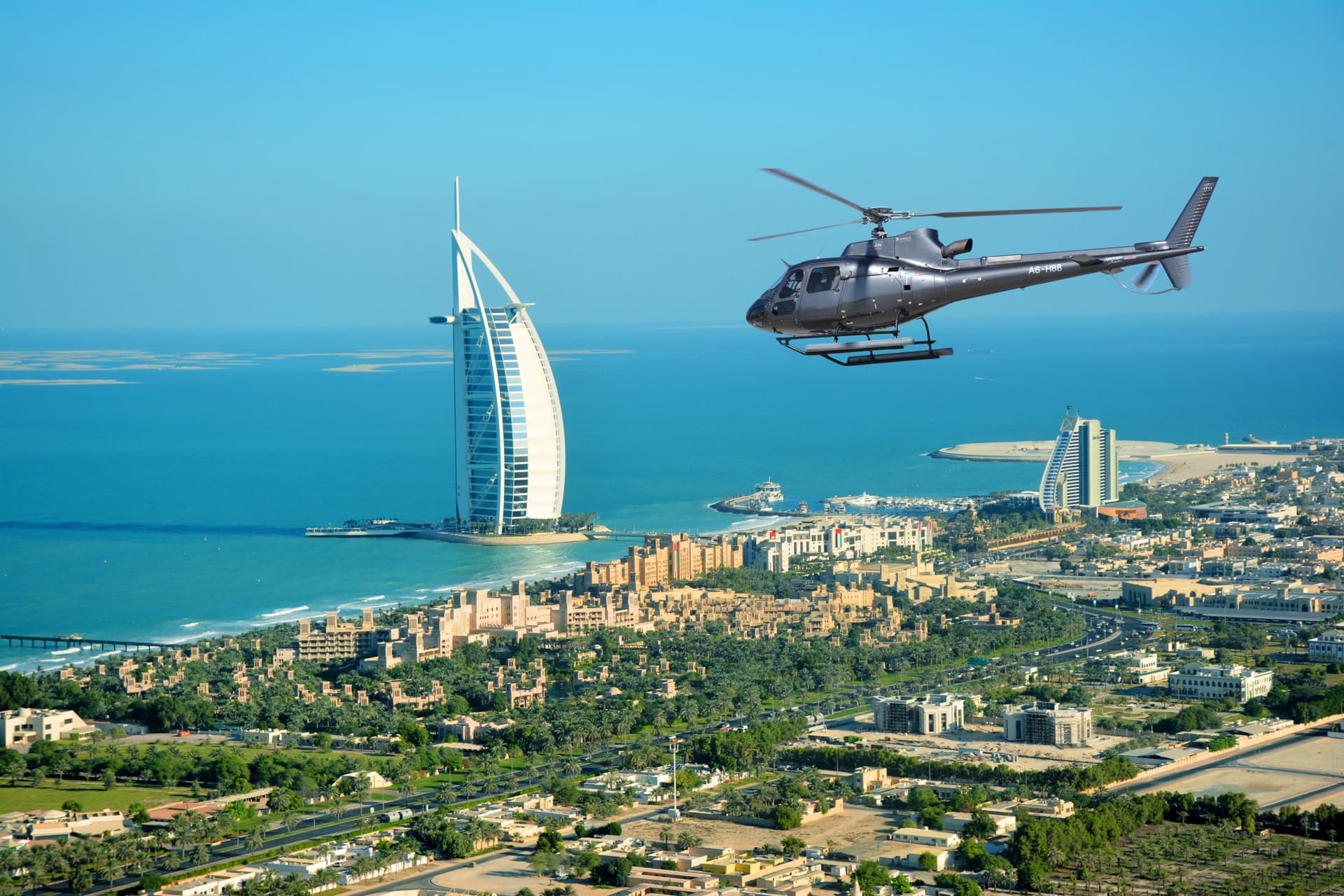 Dubai Helicopter Tour by HeliDubai - main image