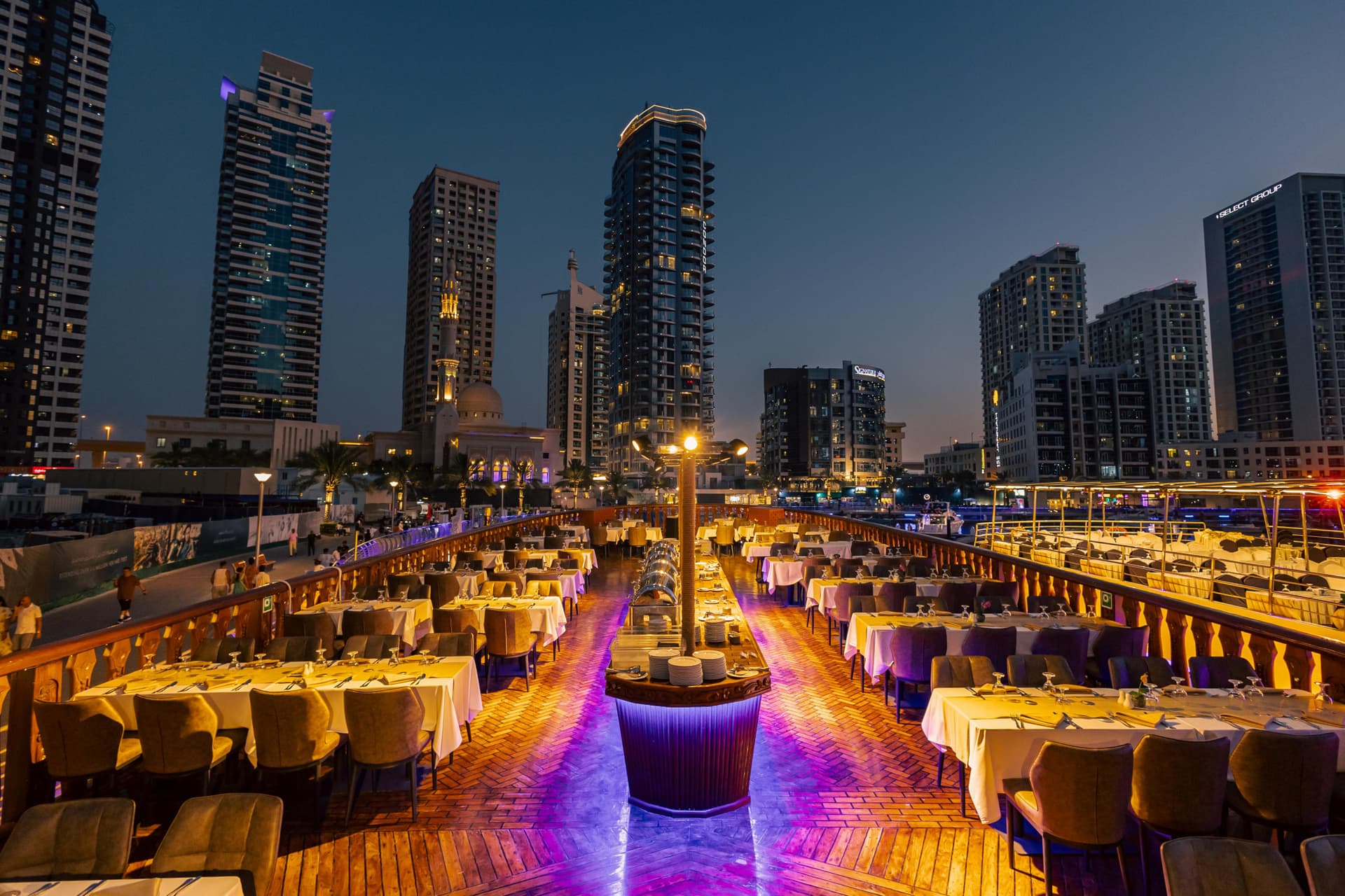 Alexandra Dhow Dinner Cruise in Dubai Marina - image 2