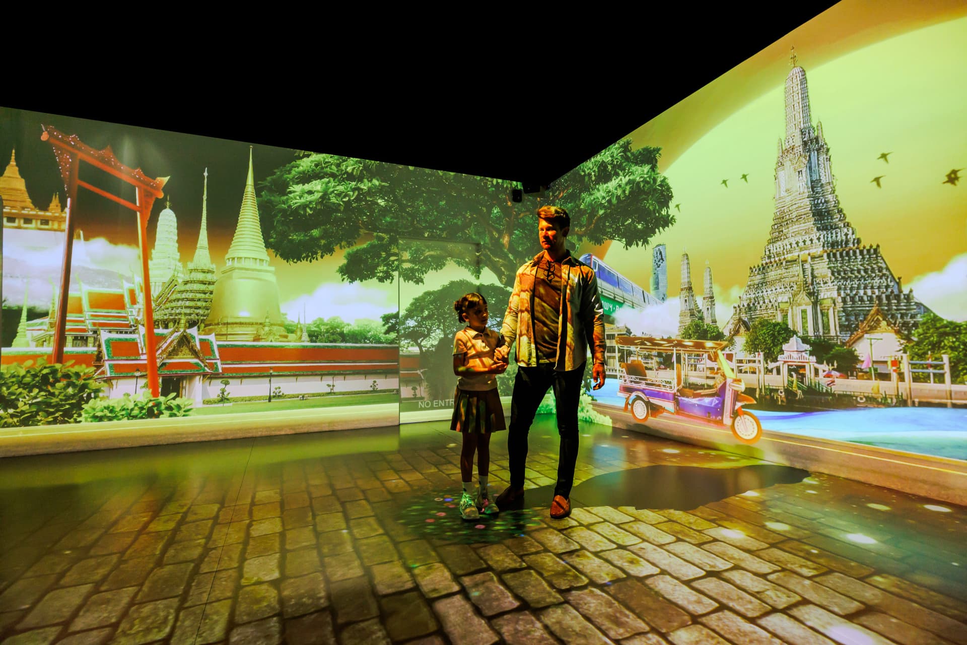 Mahanakhon SkyWalk Ticket in Bangkok - image 13