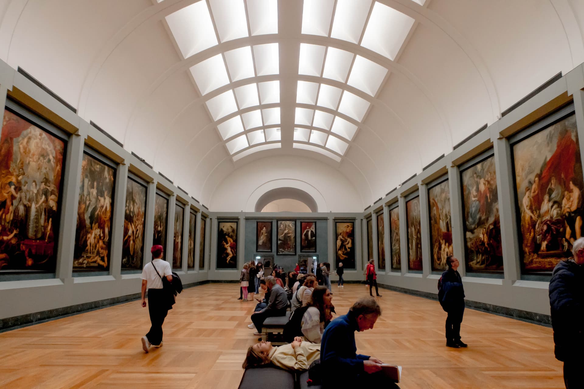 Louvre Museum Ticket - image 7