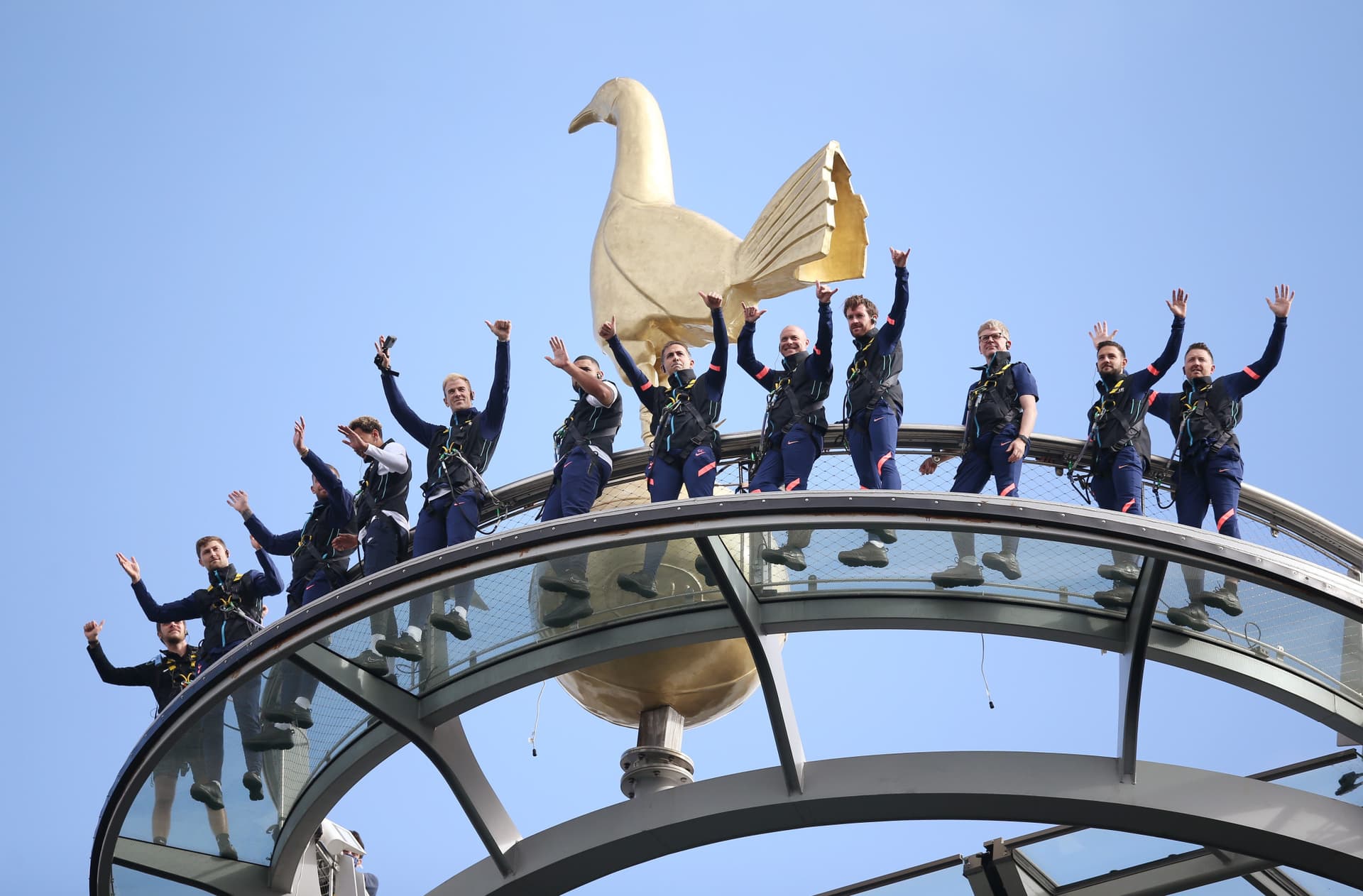 The Dare Skywalk at Tottenham Hotspur Stadium Ticket - image 6