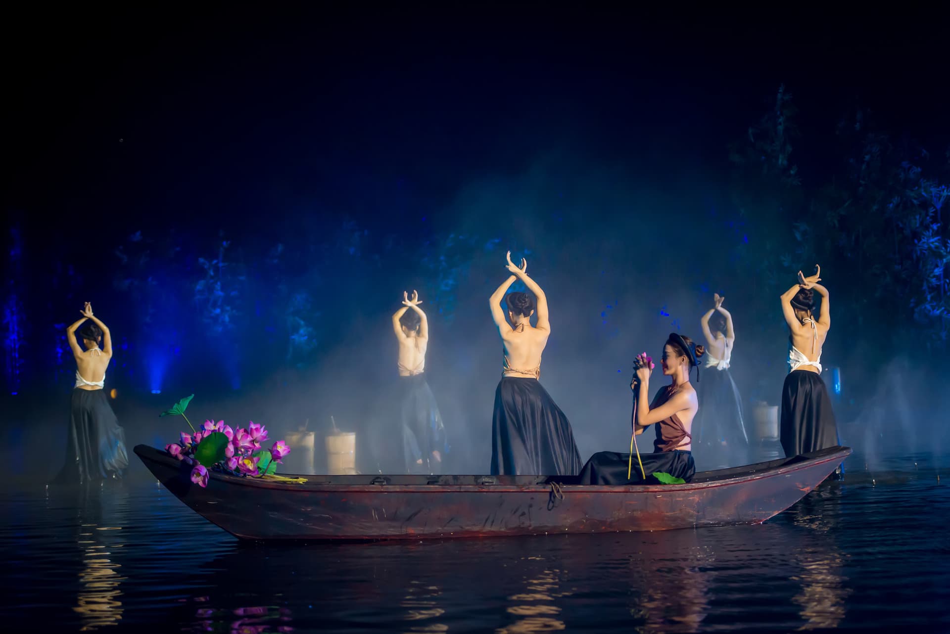 The Quintessence of Tonkin Show in Hanoi - image 2